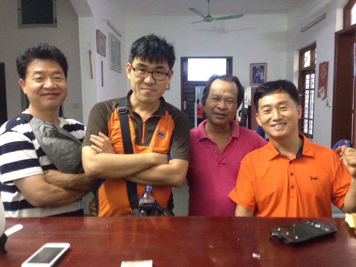 Quynh Yen Hotel Ha Long Esterno foto